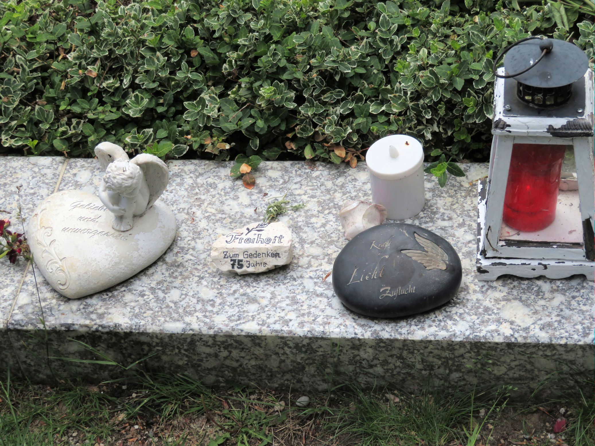 Memorial Rocks Munich Germany Freiheit Scholl Probst graves